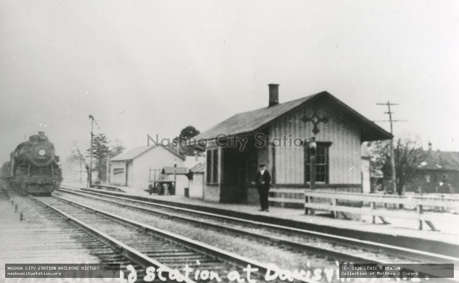 Postcard: Railroad Station at Davisville, Rhode Island